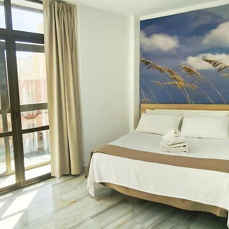 Hotel Sol Almeria Exterior photo