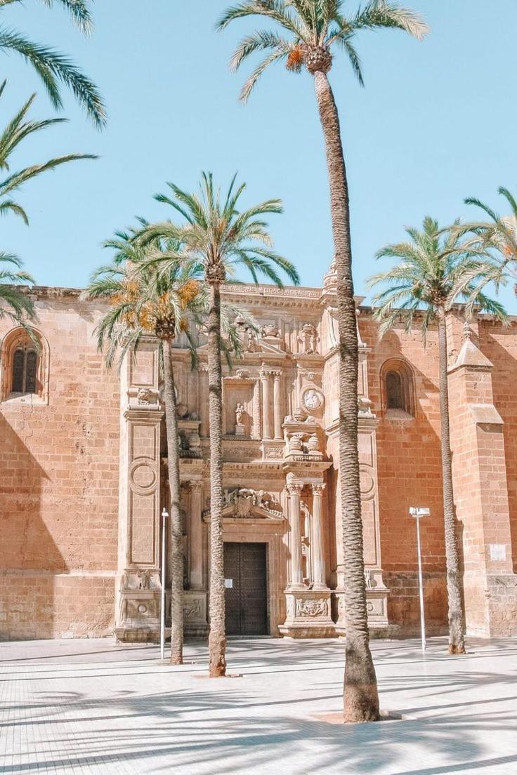Hotel Sol Almeria Exterior photo